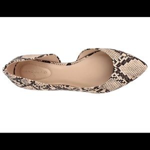 Bandolino Bowey Snake Ballet Flats. BRAND NEW - W/O BOX Size 7